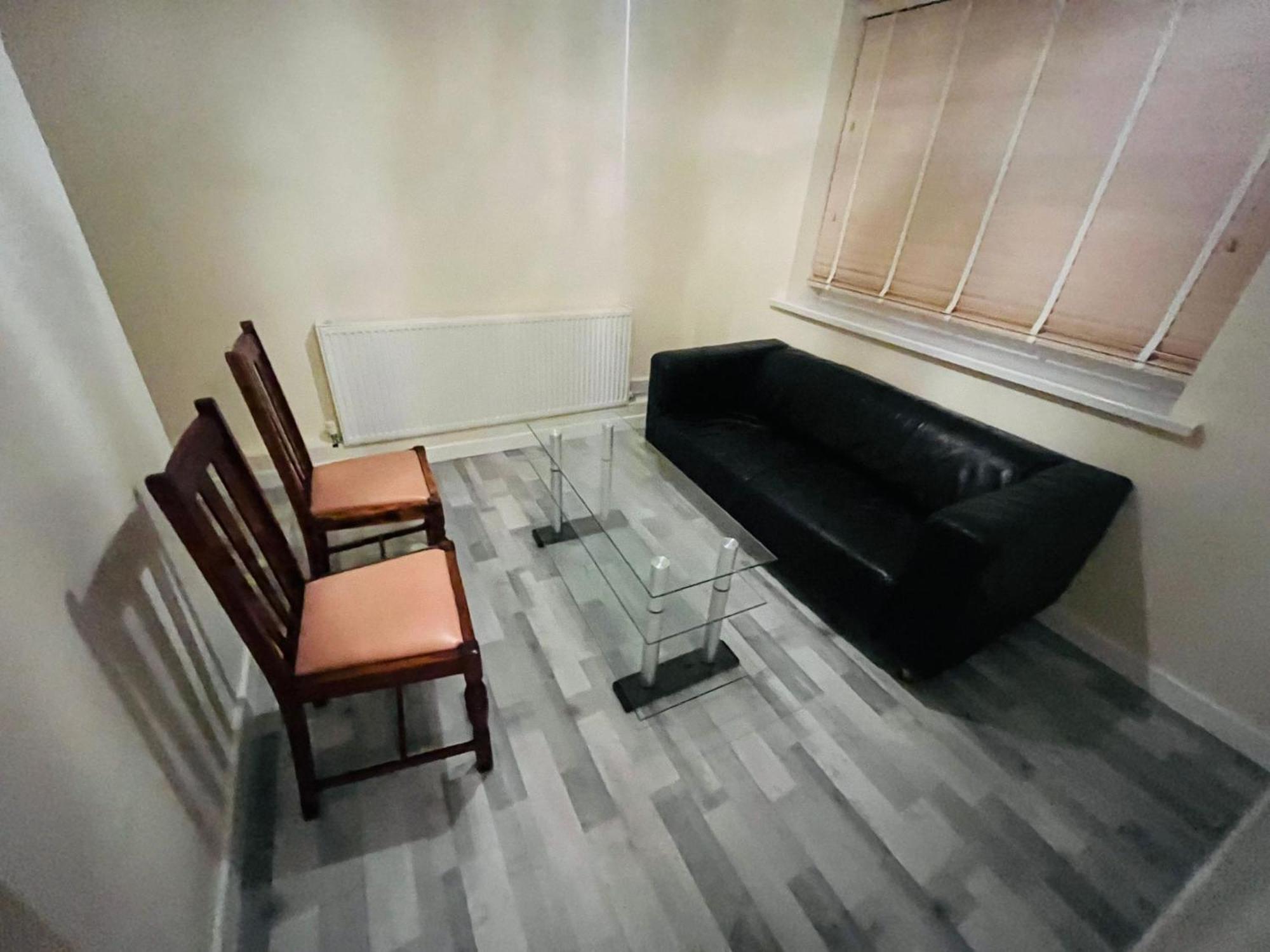 Single Near Clifton Campus Share Kitchen & Bathroom Nottingham